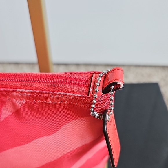 Coach 2013 Getaway Zebra Print File Bag And Pouch Bundle - Picture 8 of 12